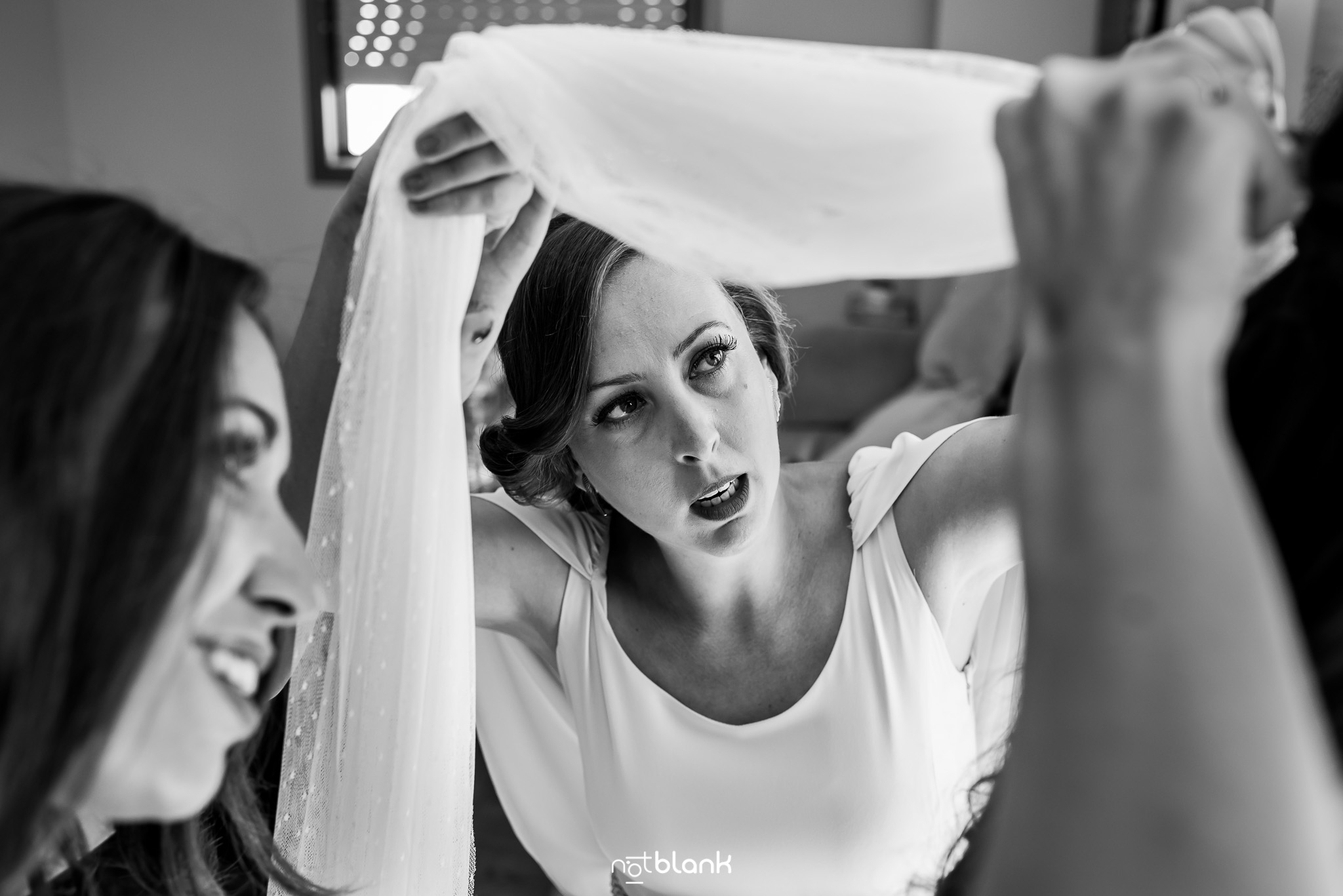 Preparativos-Tui-Novia-Amiga-Hermana-Fotógrafo de boda