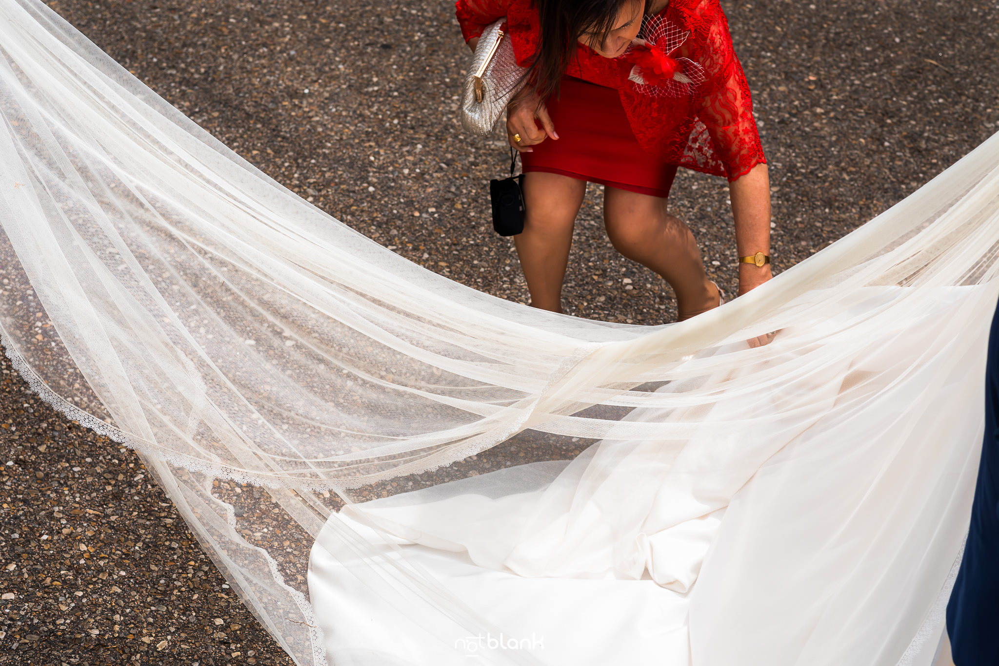 Boda de Conchi y Rubén en La Guardia. Reportaje realizado por Notblank Fotografos de boda.