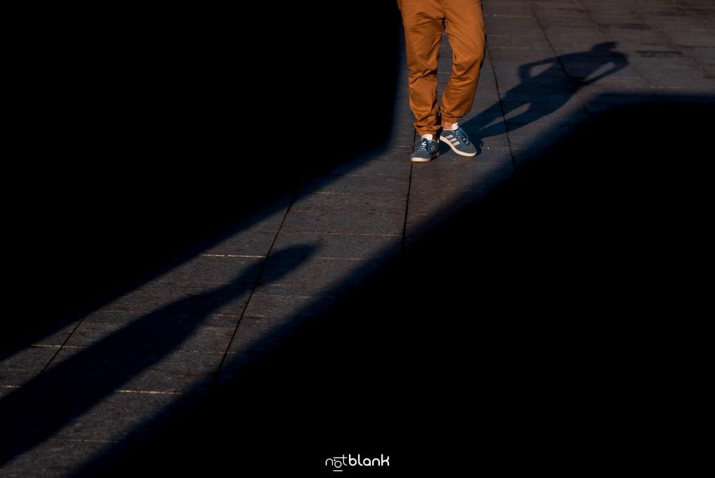 Sesion preboda gay en vigo realizada por Notblank fotógrafos de boda de Galicia