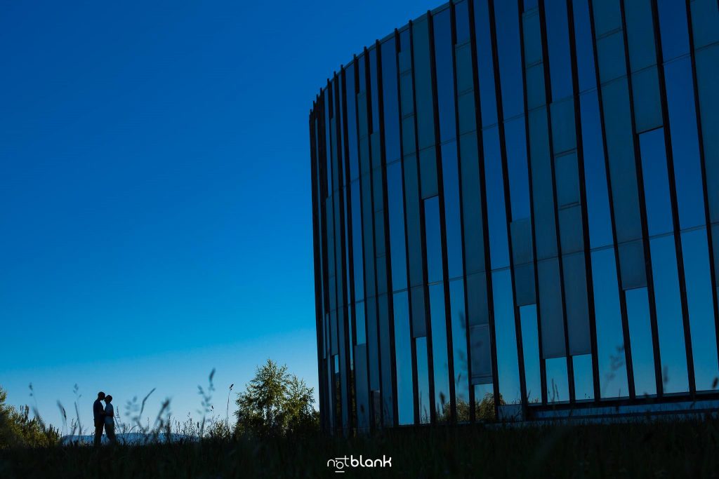 Sesion preboda gay en vigo realizada por Notblank fotógrafos de boda de Galicia