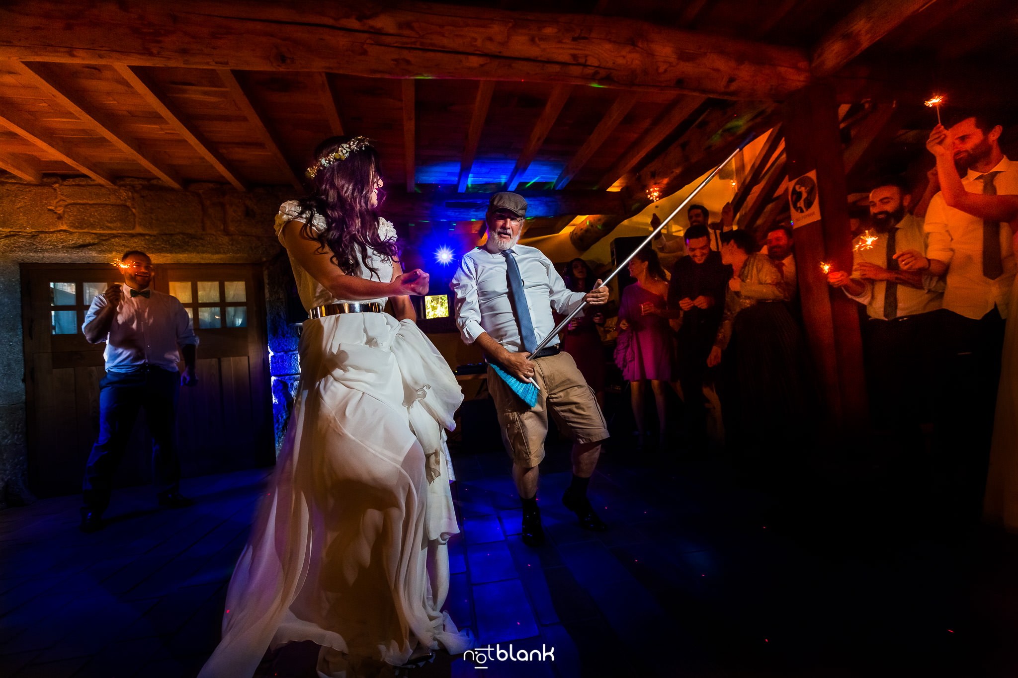 Elegir El Dj De Tu Boda | Novia Bailando Con Su Padre En Abadia Do Pelouro Axeito